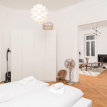 Design Loft Hohe Warte Apartment Vienna Exterior photo